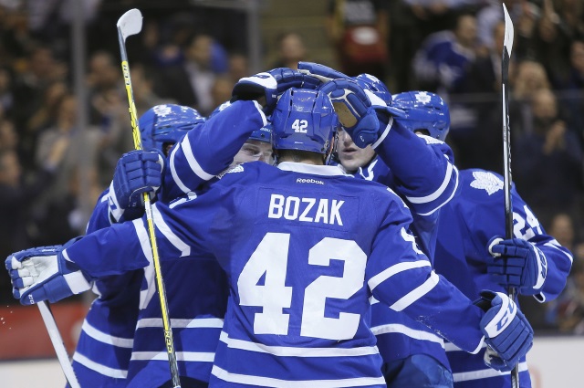 Tyler Bozak of the Toronto Maple Leafs