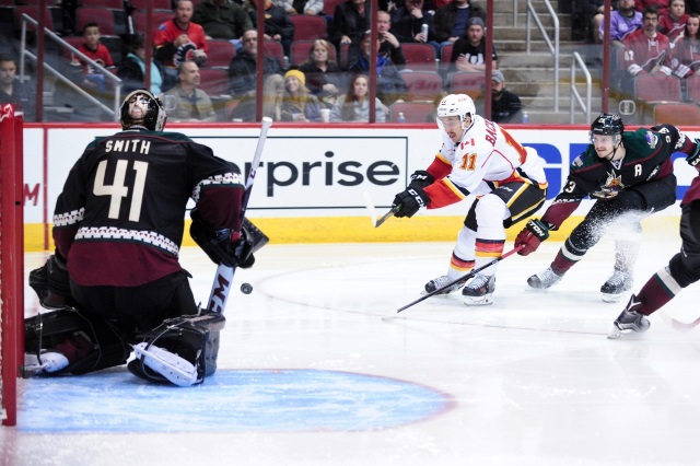 Mike Smith is one of the goalies the Calgary Flames could be interested in this offseason