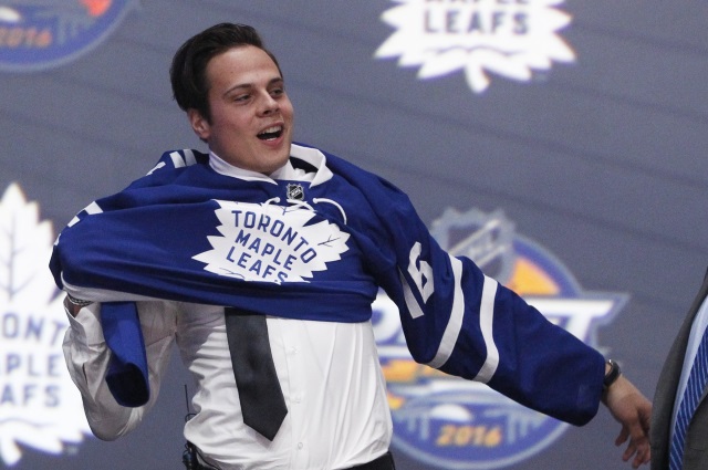 Auston Matthews and the Toronto Maple Leafs at odds over bonus package