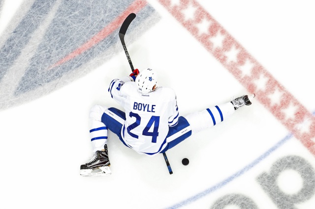 Toronto Maple Leafs Brian Boyle left last night's game with an upper-body injury