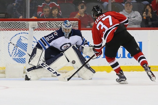 Winnipeg Jets looking for a goalie to go with Connor Hellebuyck