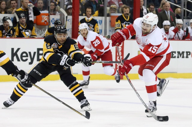 The Pittsburgh Penguins are believed to be one of the teams that spoke with the Red Wings about Riley Sheahan