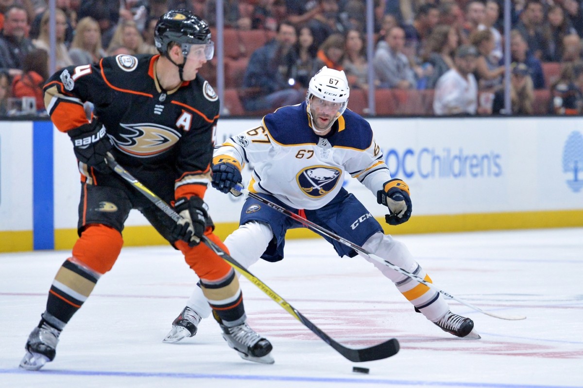 Anaheim Ducks defenseman Cam Fowler could be out four to six weeks.