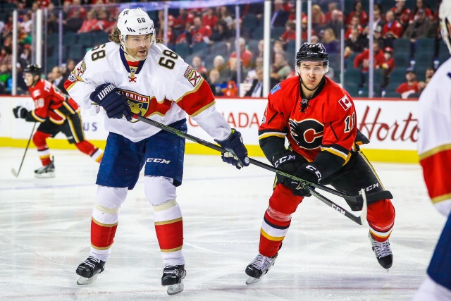 Jaromir Jagr and the Calgary Flames are talking contract