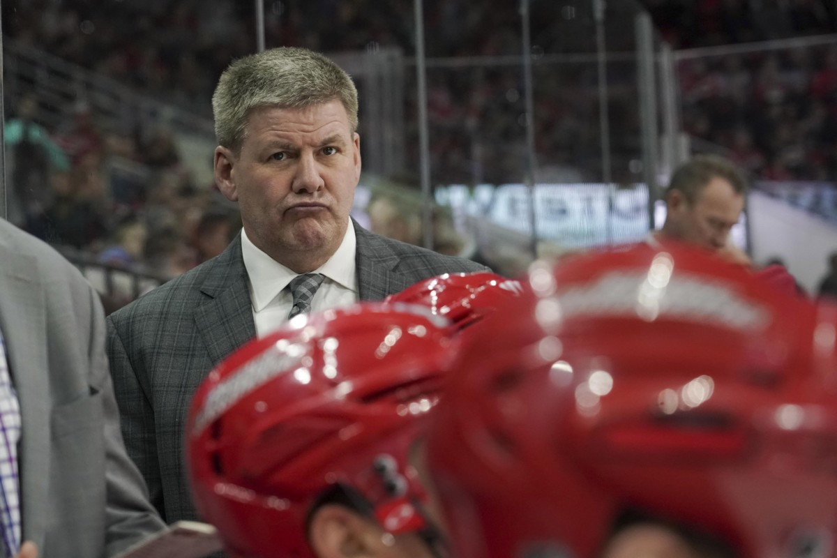 Bill Peters opts out of contract with the Carolina Hurricanes and signs point to him going the Calgary Flames.