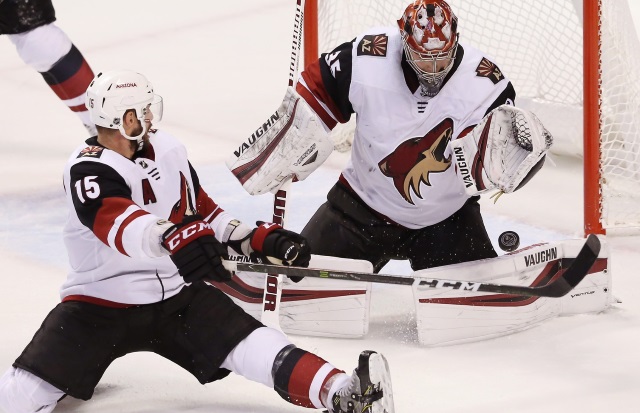The Arizona Coyotes and Brad Ricahrdson have held preliminary talks.