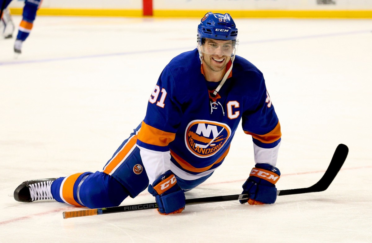 John Tavares could start letting teams know if they are out of the running as early as this morning.