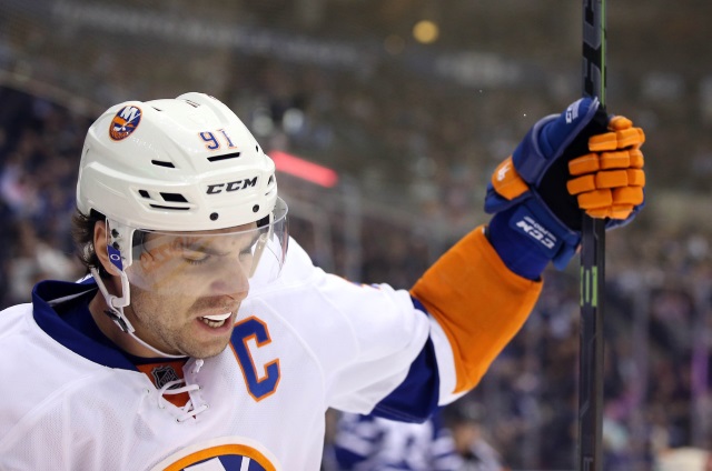 The Toronto Maple Leafs signing John Tavares may be a mistake.