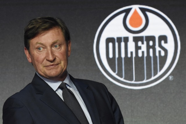 30 years ago today the Edmonton Oilers traded Wayne Gretzky to the Los Angeles Kings.