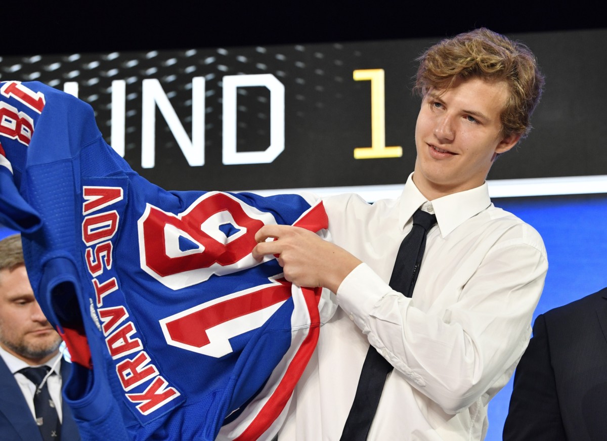 New York Rangers prospect Vitaliy Kravtsov is expected to come to North America after his KHL season.