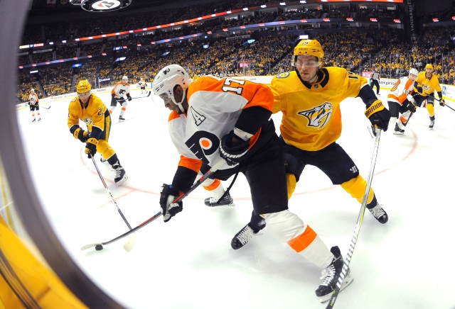 Wayne Simmonds is the type of player the Nashville Predators could use.