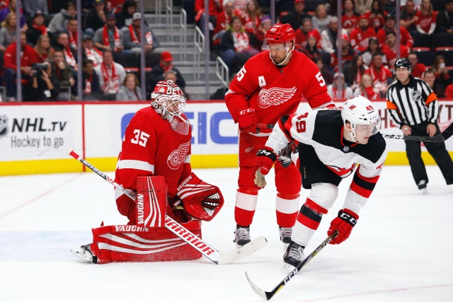 The Detroit Red Wings looking to sign Jimmy Howard for another two years. Niklas Kronwall may want to play another season.