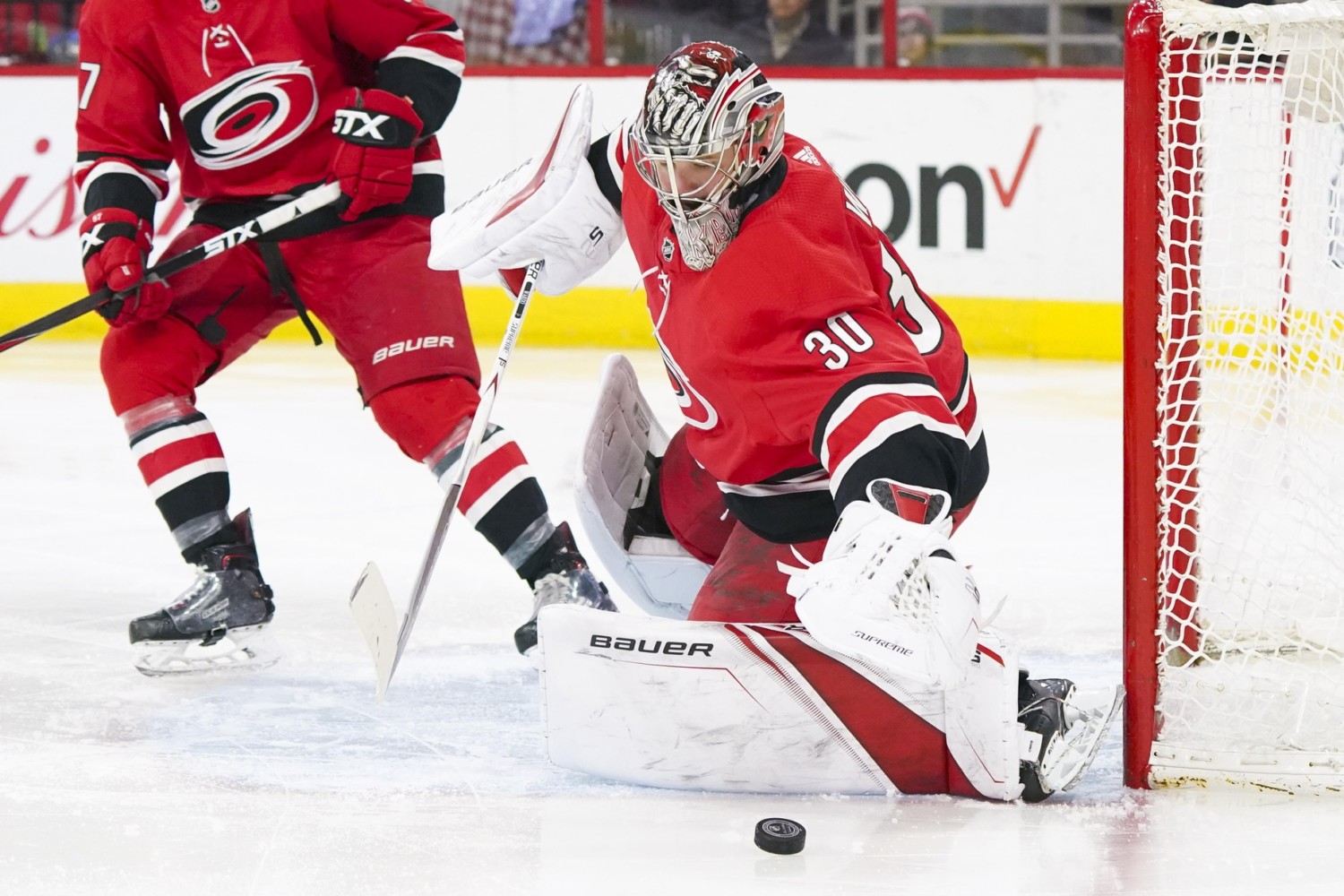 Cam Ward retires from the NHL after 14 seasons.