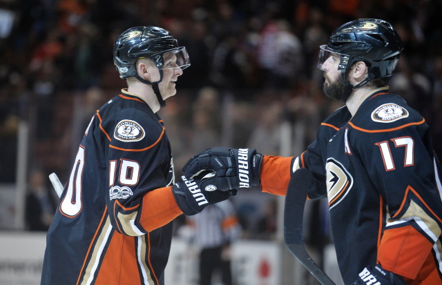 Dallas Stars Corey Perry fractures foot. Anaheim Ducks announce Ryan Kesler and Patrick Eaves out for the season.
