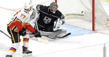It wouldn't be easy for the LA Kings to move Jonathan Quick
