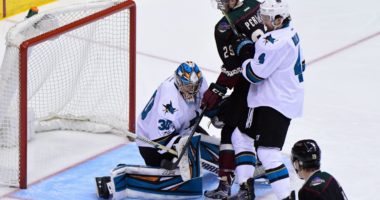 Will the San Jose Sharks look to re-sign Brendan Dell. Aaron Dell may be running out of time.