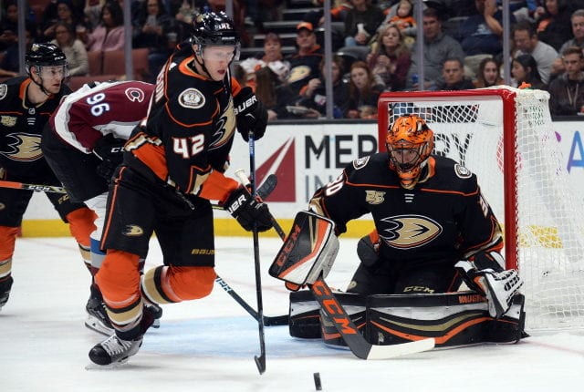 The Anaheim Ducks should be sellers on Monday but do they stand pat?