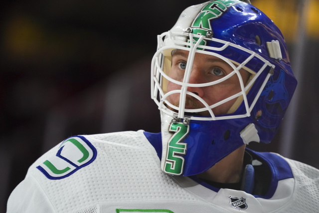 Vancouver Canucks and Jacob Markstrom talking extension