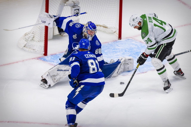 Stanley Cup Final: The Dallas Stars and Tampa Bay Lightning head into Game 3 tonight with the series knotted at one.wres
