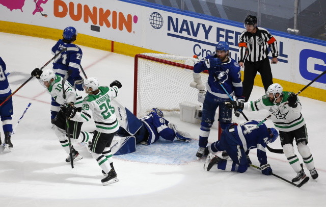 The Dallas Stars survived their first elimination game, closing the series gap to 3-2 after a 3-2 double overtime win.