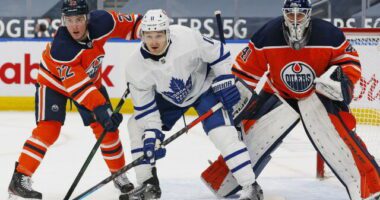 The Edmonton Oilers continue to talk with Zach Hyman. Some think the Toronto Maple Leafs aren't out of it yet.