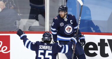 Jets aren't sure what they are dealing with yet after Blake Wheeler, Mark Scheifele test positive. Carter, Jarry and Saad in protocol.