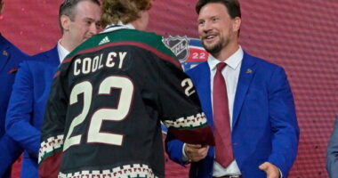 Top 10 Arizona Coyotes Prospects: With three first-round picks from the 2022 Draft, the Arrizona Coyotes rebuild took a big step forward.