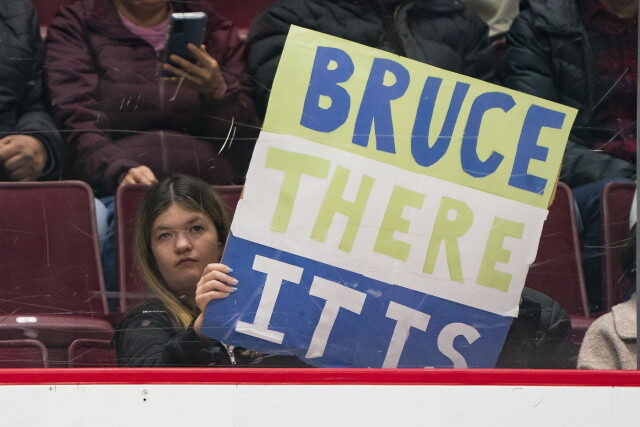 Things seem to be pointing to the Vancouver Canucks moving on from Bruce Boudreau, but when will they do it?