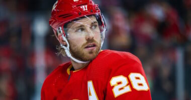 Elias Lindholm has a year left on his contract and if he's not open to signing an extension, the Calgary Flames could look at trading him.