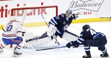 A couple teams that could be interested in Tomas Tatar. A short-term deal for Connor Hellebuyck? A possible return for Mark Scheifele.