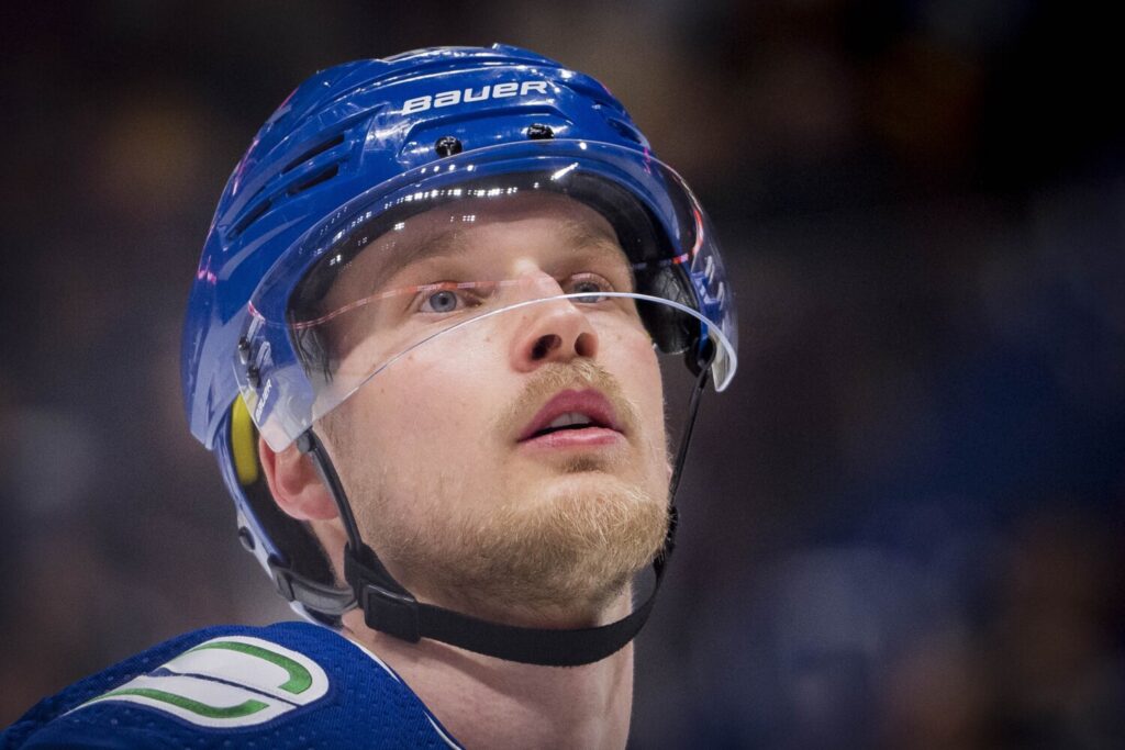 It shouldn't be a surprise that the Vancouver Canucks haven't signed Elias Pettersson to a contract extension. Not a rush for either side.