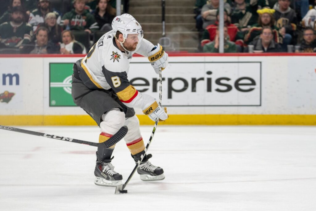 Training camp is nearing a close and Phil Kessel remains on the sidelines waiting for a team to the sign the unrestricted free agent.