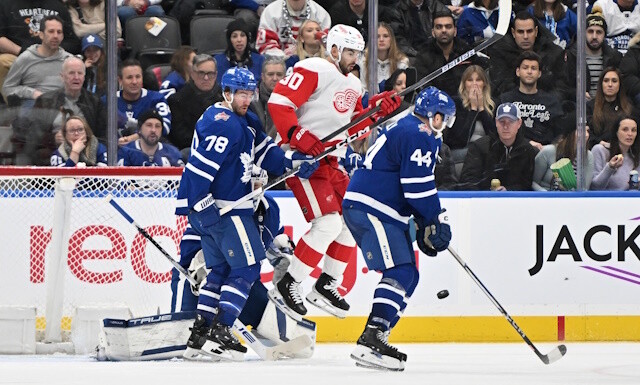 The Toronto Maple Leafs continue to blow leads and the glaring issue of defense is showing to everyone they are not Stanley Cup contenders.