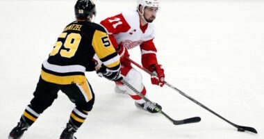 If the Detroit Red Wings were to acquire Jake Guentzel, long-term extensions aren't something that GM Steve Yzerman normally hands out to veterans.