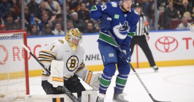 Johnston on the report the Vancouver Canucks could consider trading Elias Lindholm to the Boston Bruins and to possibly acquire Jake Guentzel.