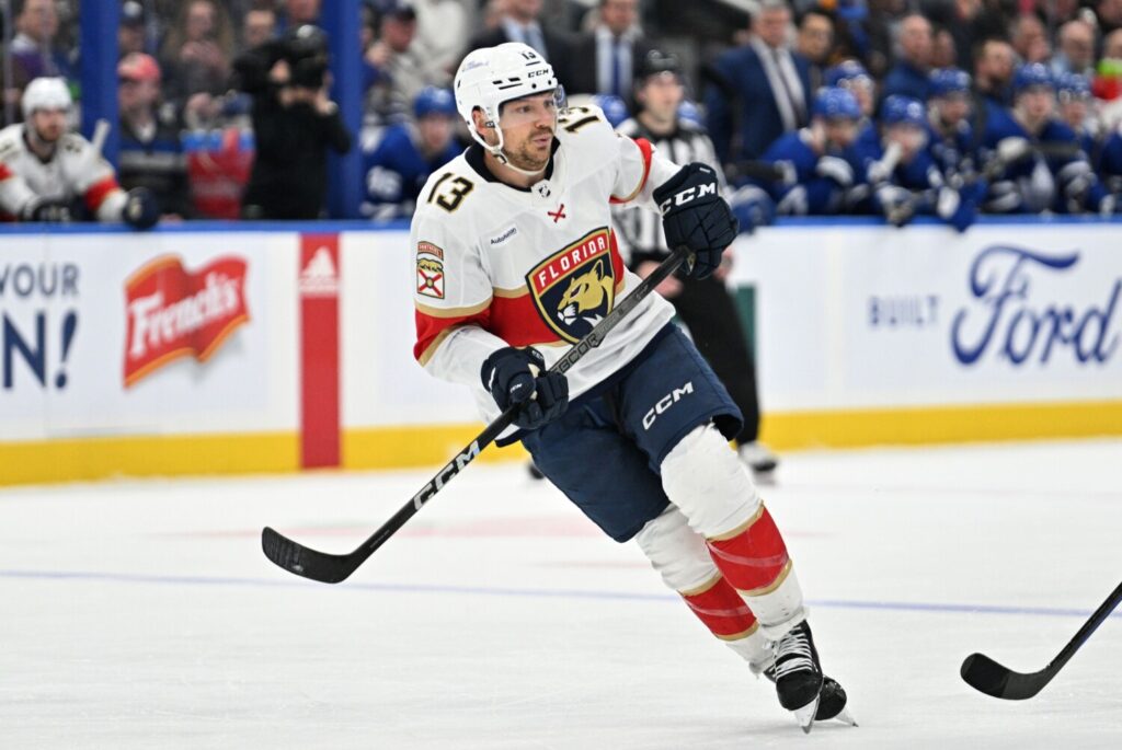 Florida Panthers pending UFA Sam Reinhart isn't losing sleep over his situation. A few forward trade options for the Montreal Canadiens.