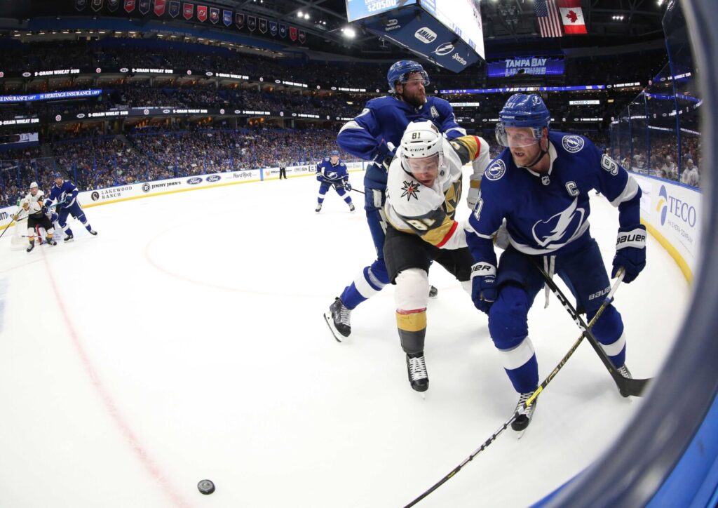 Quick hits on free agents Jonathan Marchessault, Steven Stamkos, Sean Monahan and Brady Skjei. Could Shane Pinto ask for a trade?