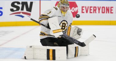 Boston Bruins RFA Jeremy Swayman knows his comparables and doesn't want to ruin the goaltender market for goalies in the future.