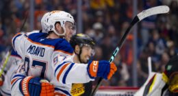 NHL: Edmonton Oilers at Vancouver Canucks